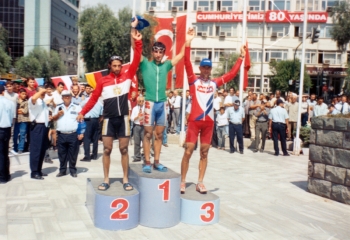 Снимки - 2003 година