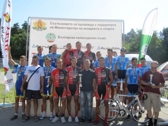 - писта мъже 17-18.08- Разград 150