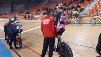 003